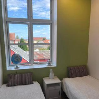 Den Lille Skole - Ferie Pa Aero I Marstal By - Vaerelser Hotell Eksteriør bilde